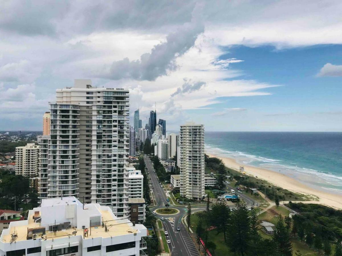 Air On Broadbeach-Stunning Ocean Views Gold Coast Dış mekan fotoğraf