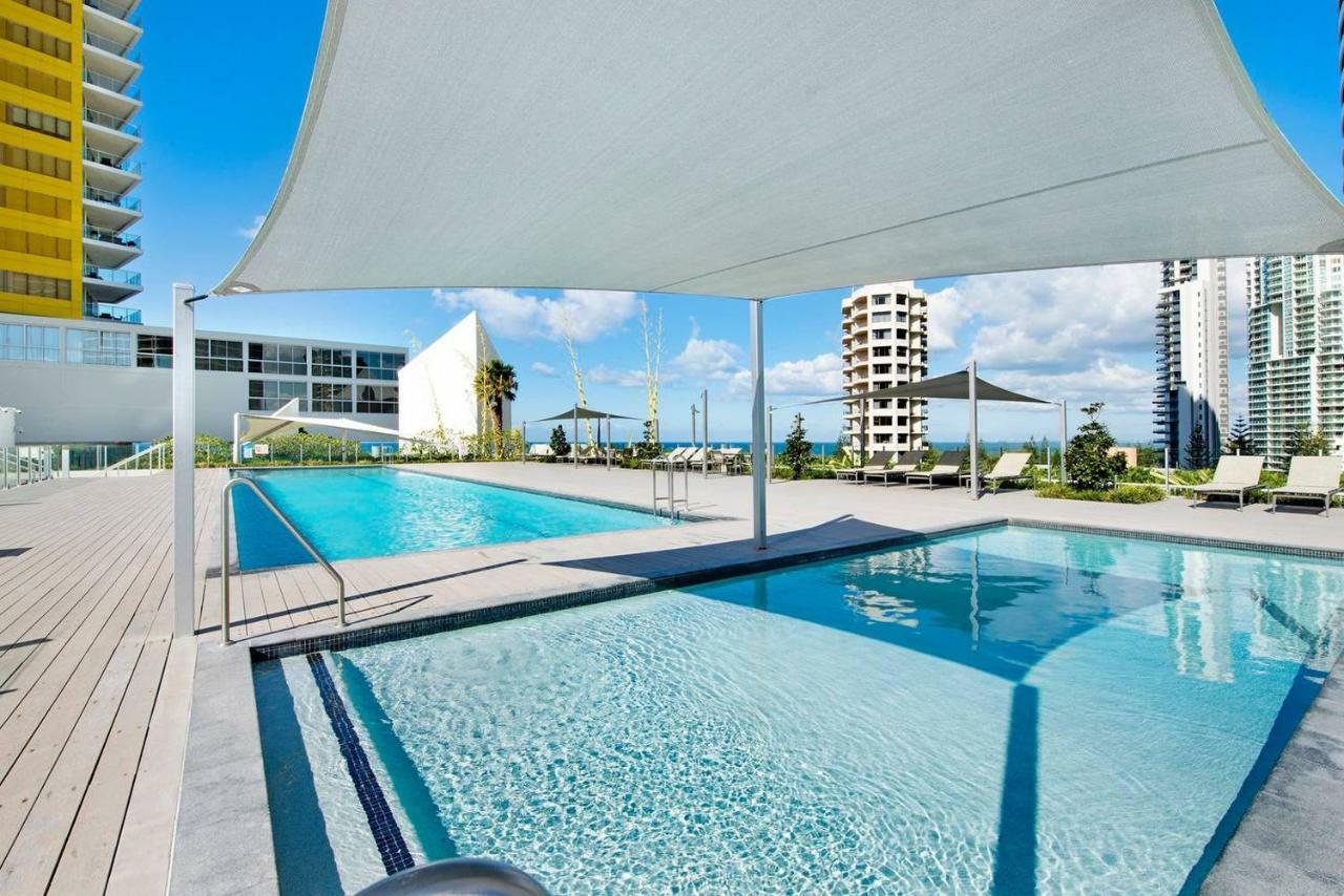 Air On Broadbeach-Stunning Ocean Views Gold Coast Dış mekan fotoğraf